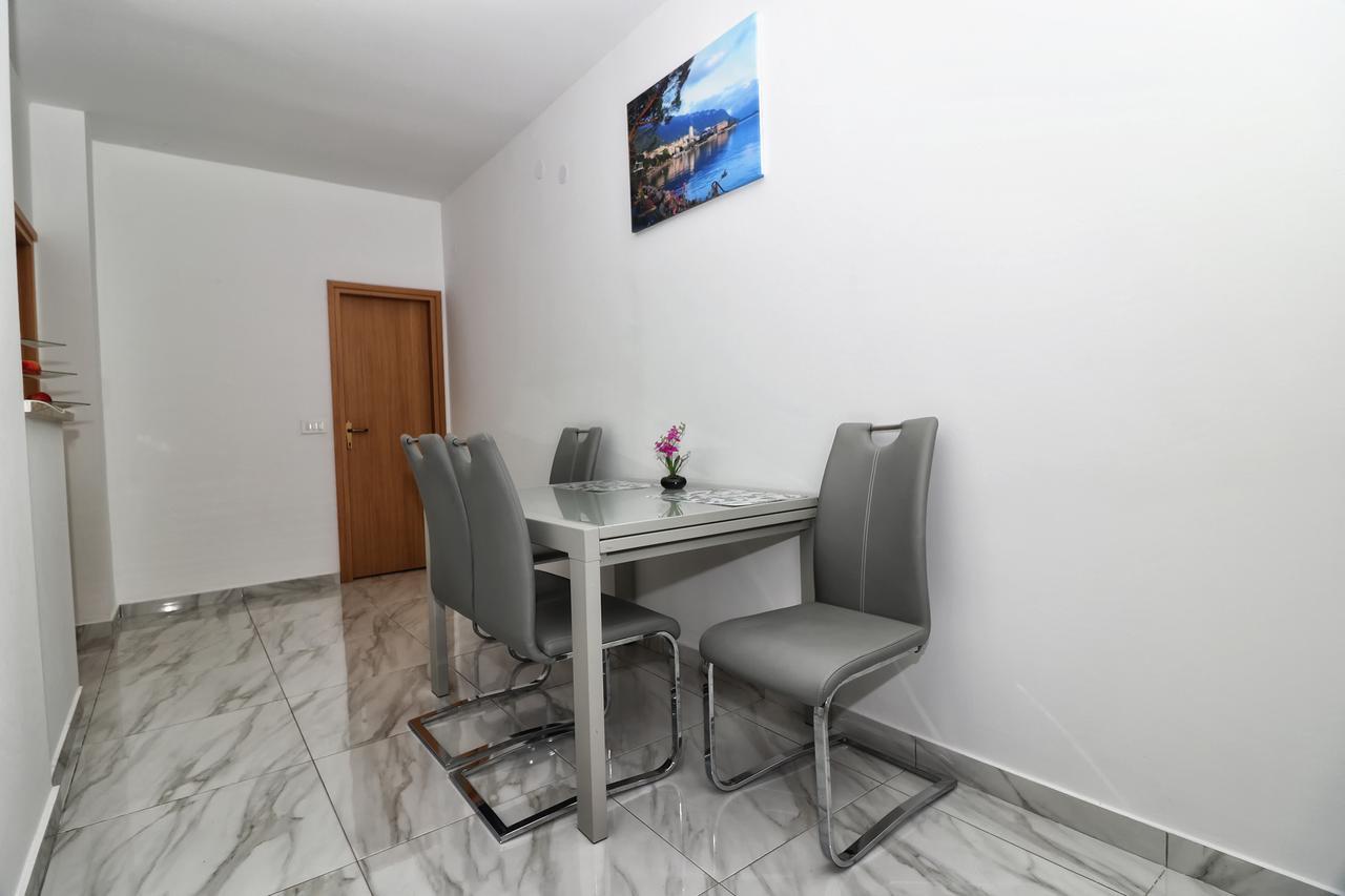 Apartments Amalia Ровинь Экстерьер фото