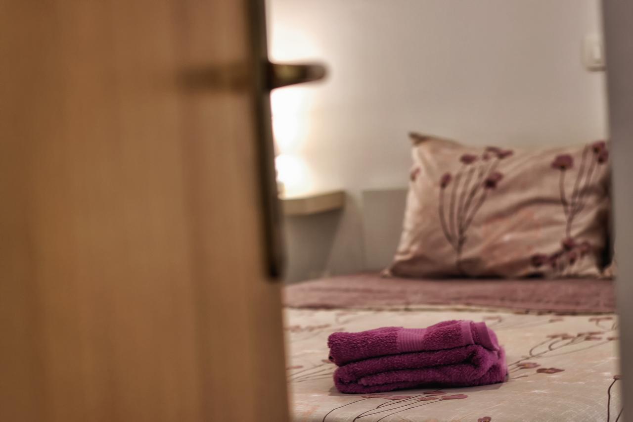 Apartments Amalia Ровинь Экстерьер фото
