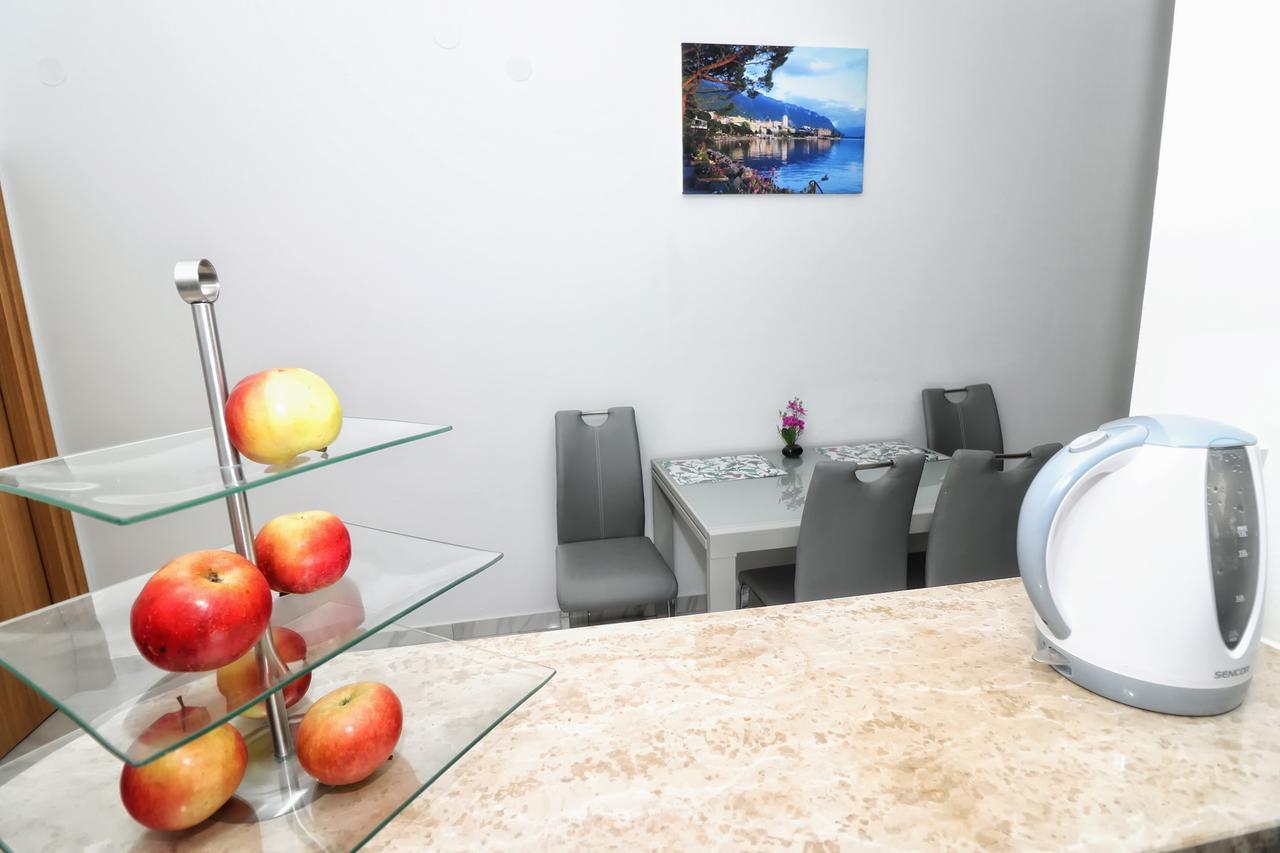 Apartments Amalia Ровинь Экстерьер фото